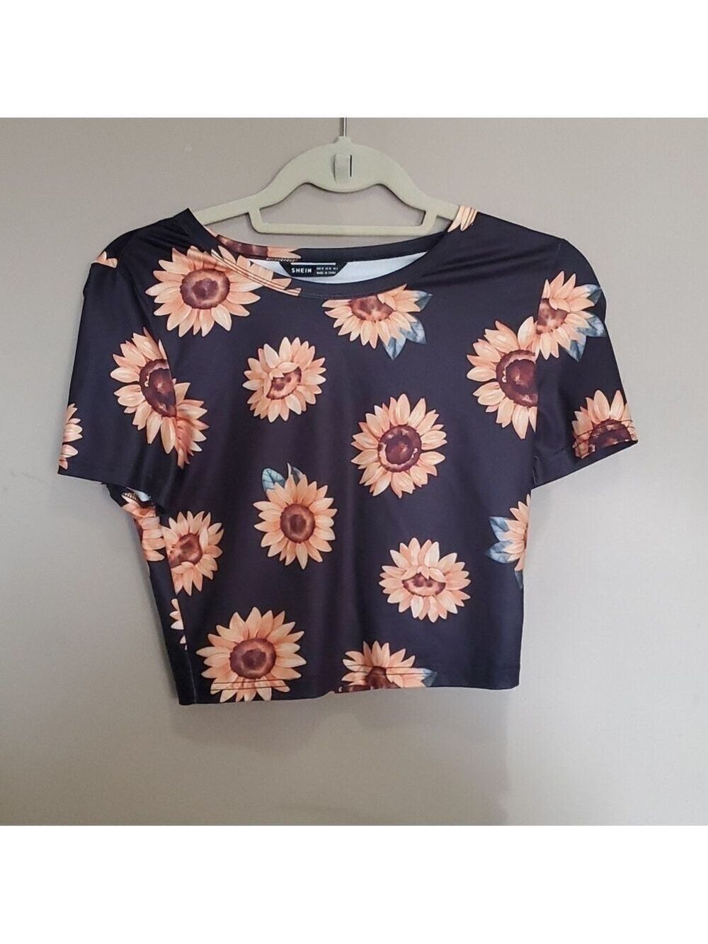 Shein top size medium